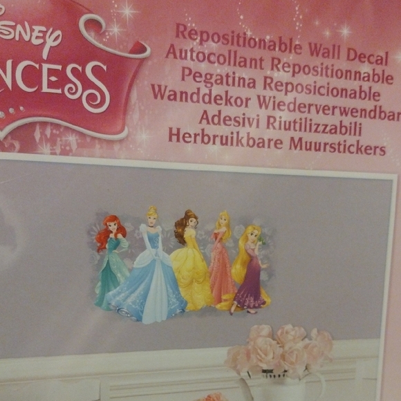 Disney Princess Decal Set - Blue, Yellow, Pink - Picture 5 of 8